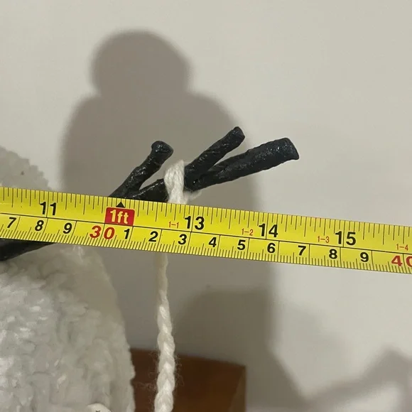 Cozy Snowman Holiday Decor with Black and White Accents vintage - Picture 9 of 10